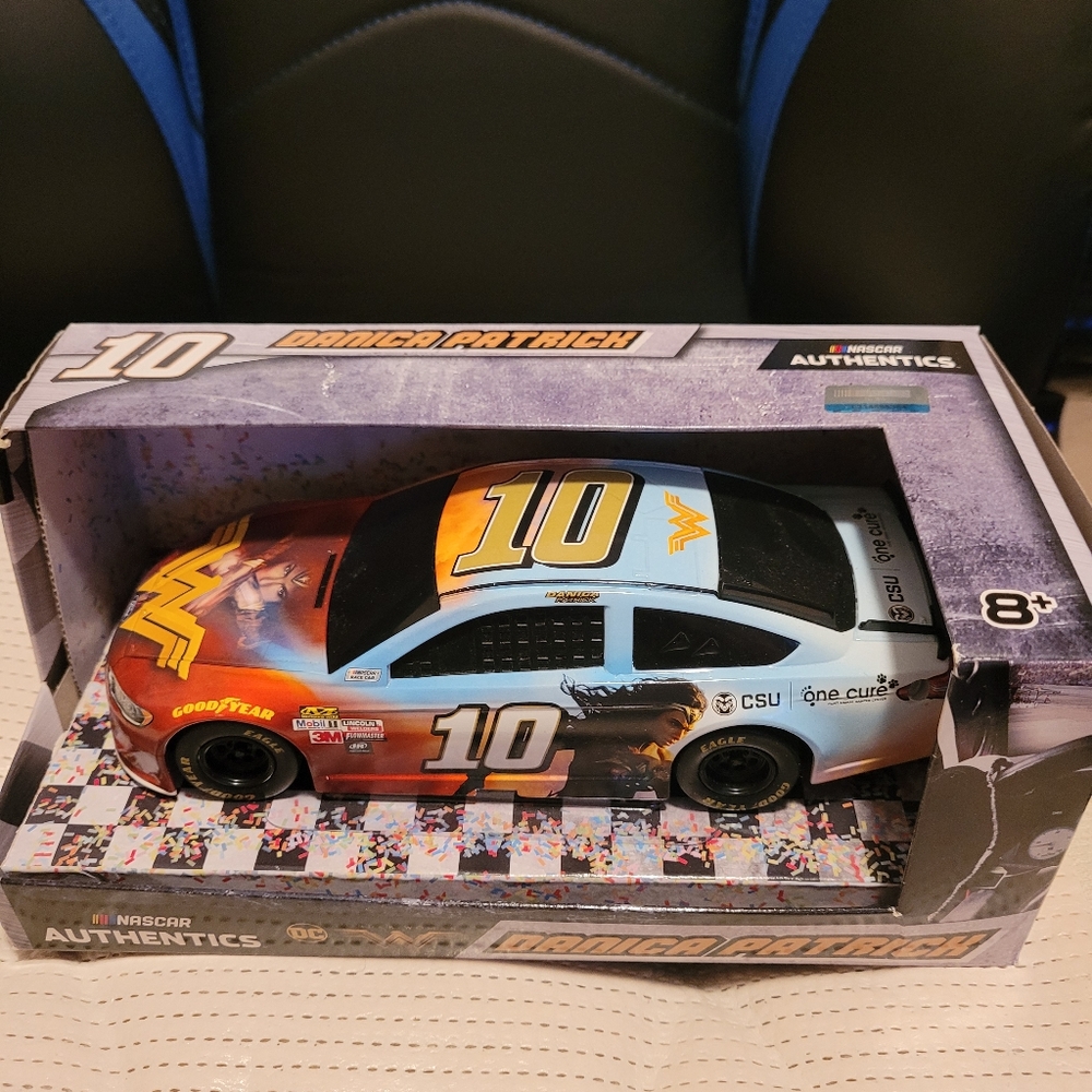 Danica Patrick  die casy